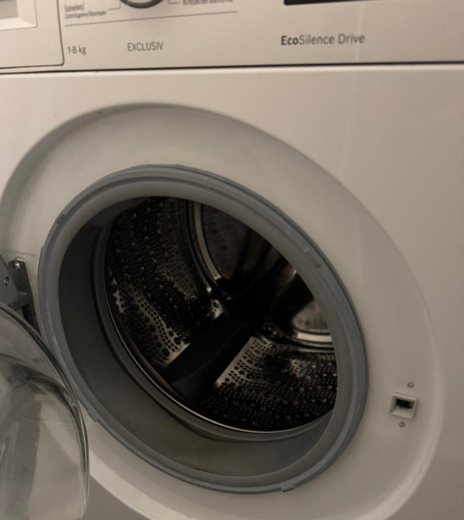 Foto 4 van Bosch Serie 6 WAT28690NL/01 – 8 kg – i-DOS – 1400 tpm