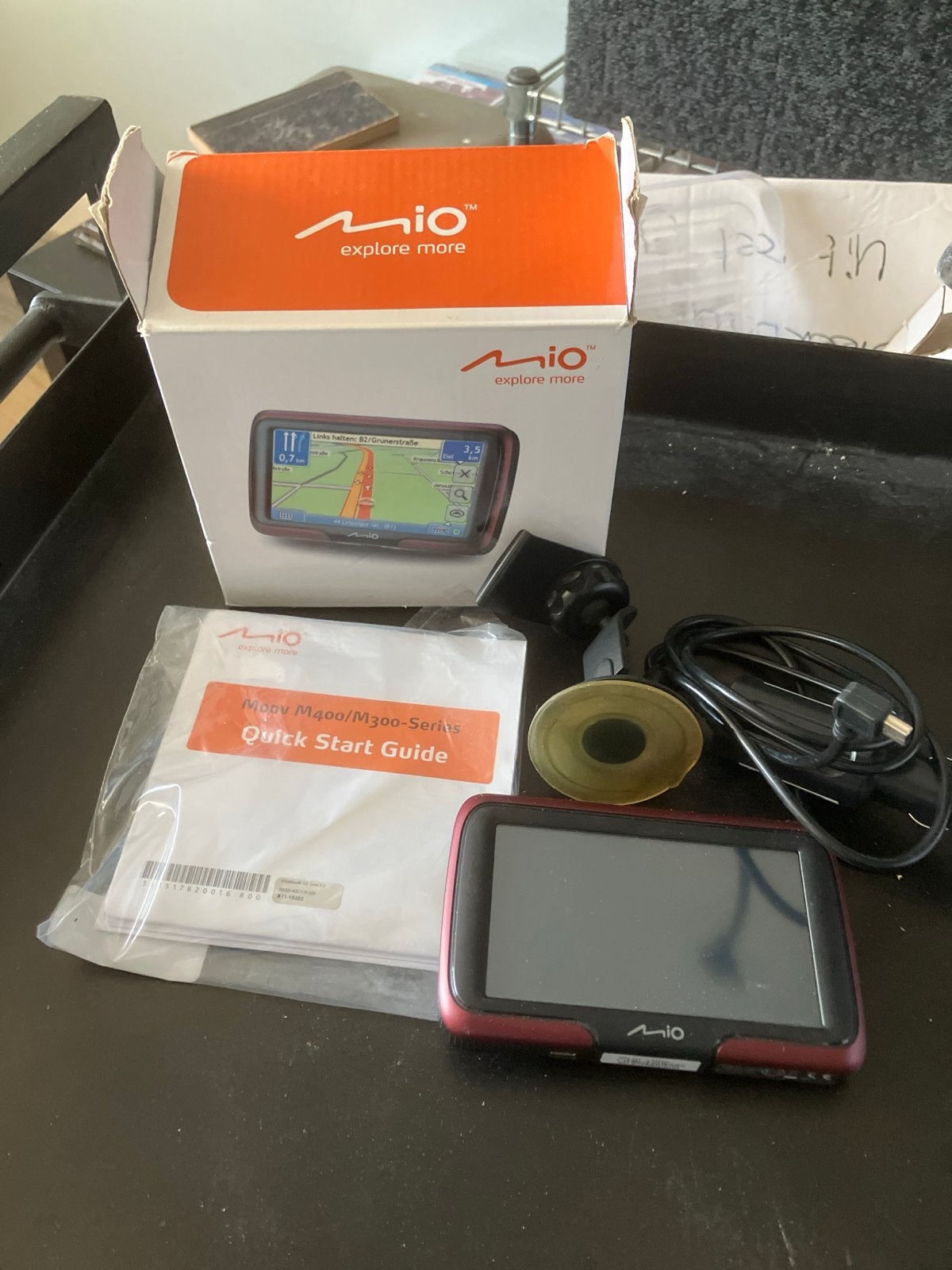 Mio Moov M405 Navigatiesysteem - Compleet in doos, Ophalen of Verzenden, Gebruikt