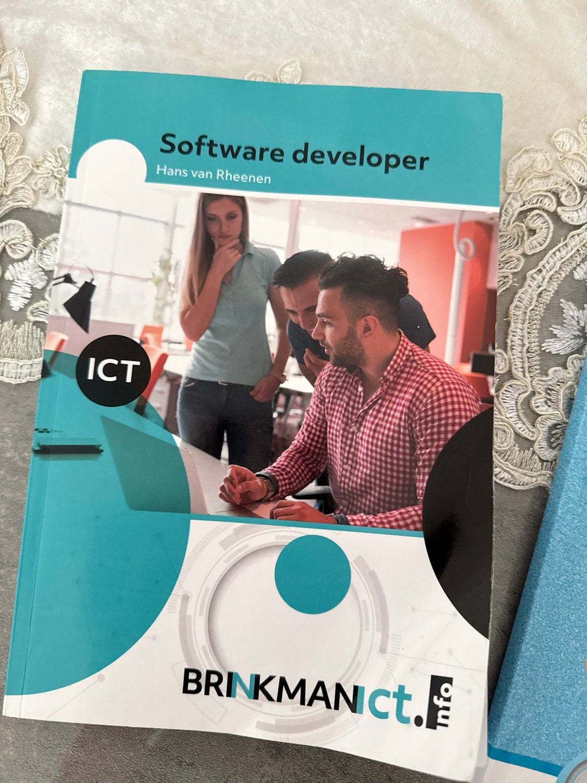 Software developer - Hans van Rheenen (ICT), Ophalen of Verzenden, Beta, Gelezen, MBO