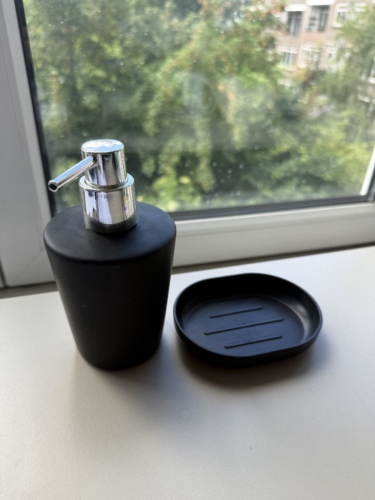 Black Bathroom Set: Soap Dispenser + Soap Dish, Ophalen, Gebruikt, Zwart, Overige typen