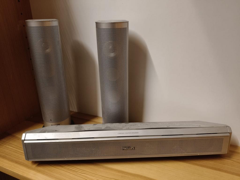 Philips Surround Sound Set - Center & Satelliet Speakers, Audio, Tv en Foto, Home Cinema-sets, Philips, 70 watt of meer, Ophalen of Verzenden