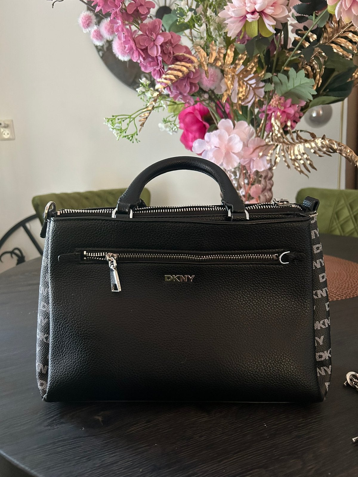 DKNY tas, Ophalen of Verzenden, Zo goed als nieuw, Zwart, Handtas