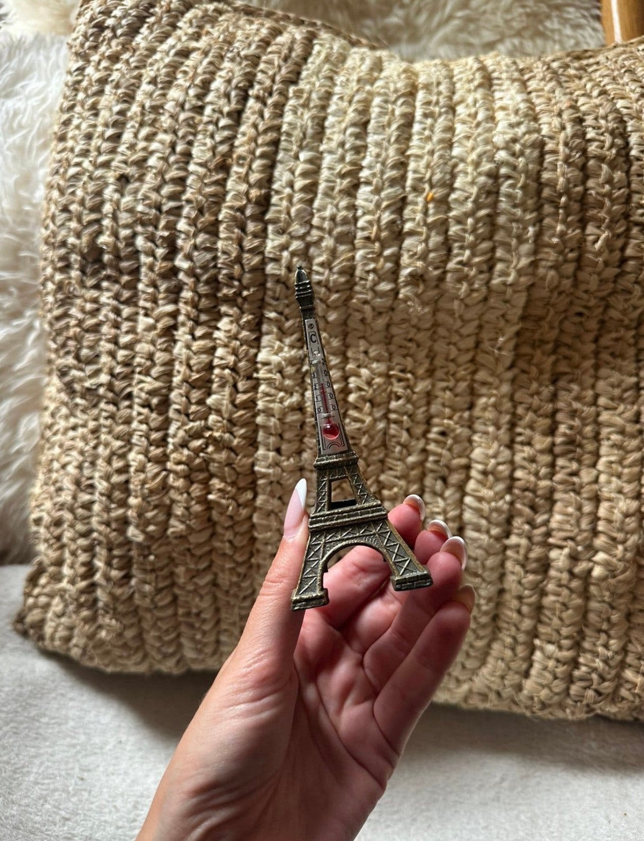 Metalen eiffeltoren met geïntegreerde thermometer, Ophalen of Verzenden, Zo goed als nieuw