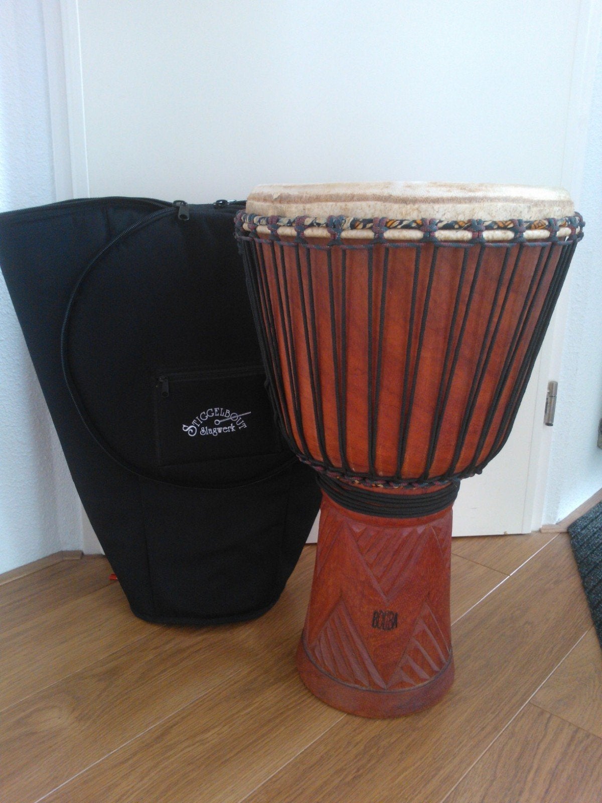 Gezocht Djembe, zie foto's!!, Ophalen, Gebruikt, Overige soorten