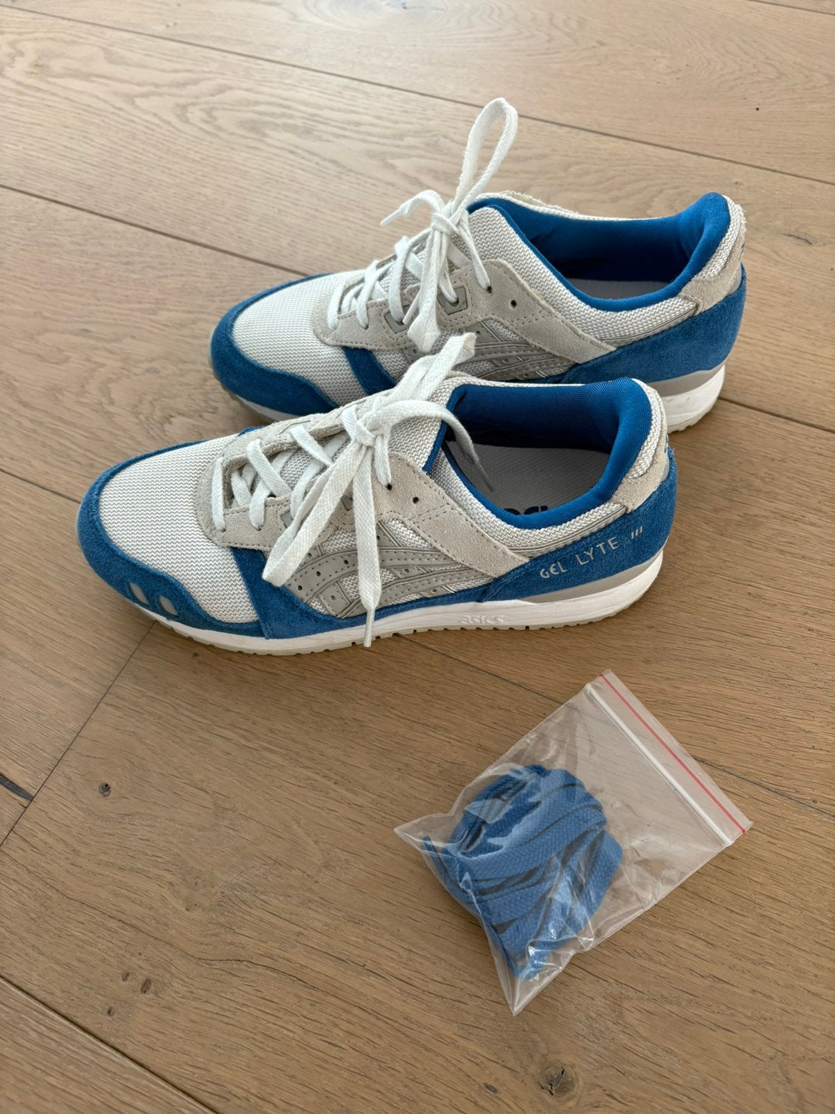 Asics gel lyte sneakers Maat 39, Ophalen of Verzenden, Zo goed als nieuw, Overige kleuren, Sneakers of Gympen