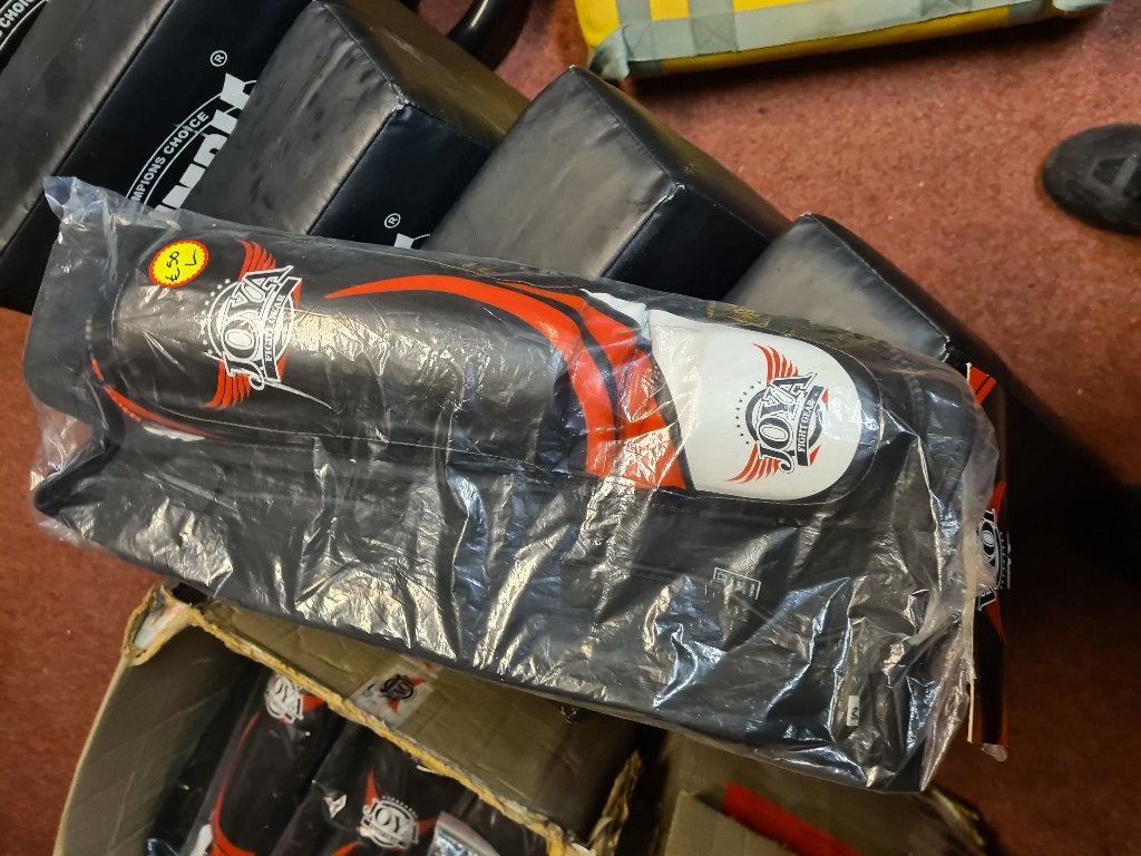 Joya kickboks scheenbeschermers, bitjes, etc, Maat M, Ophalen of Verzenden, Nieuw, Overige