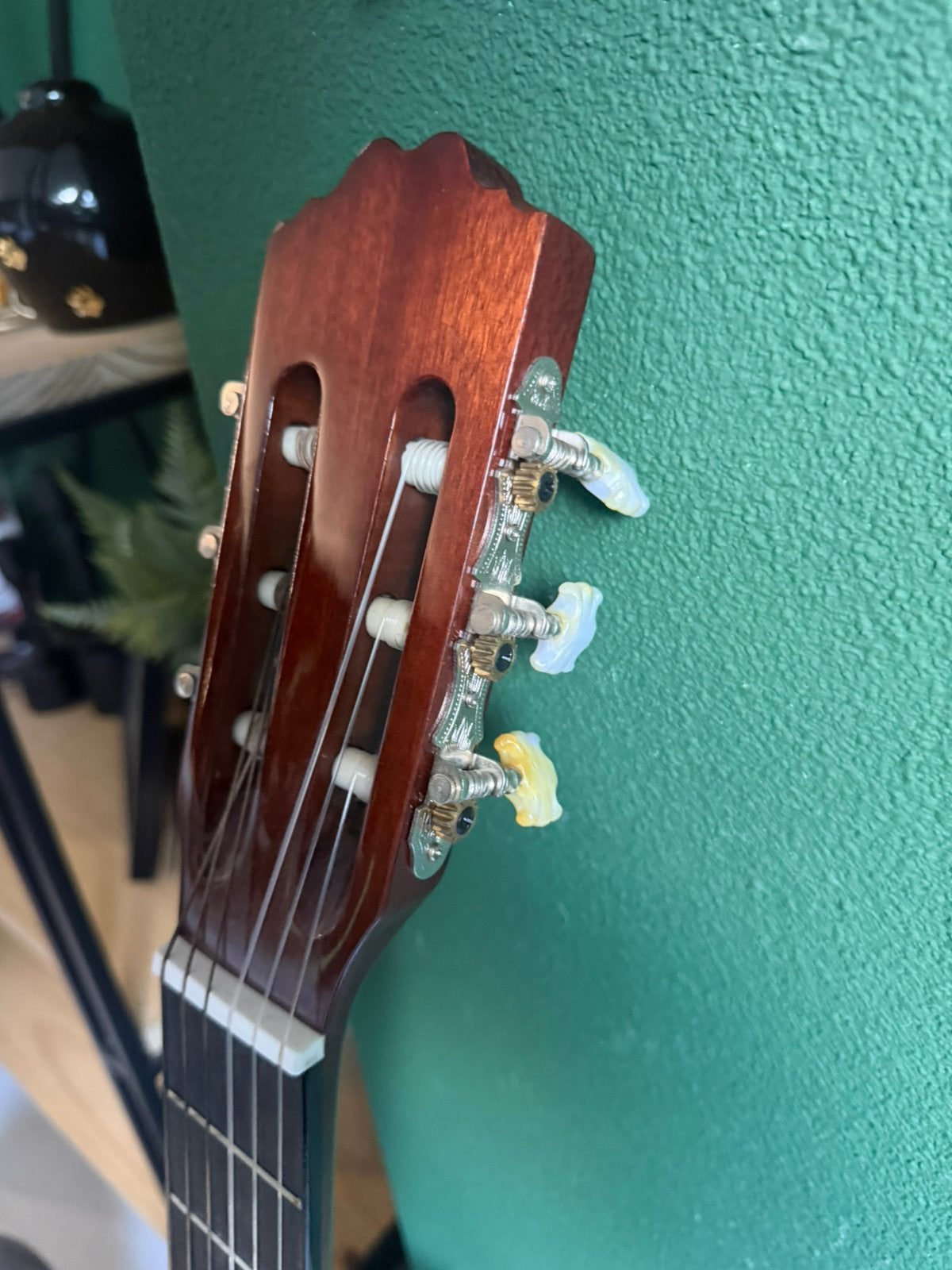 Foto 3 van Klassieke spaanse gitaar met gitaartas