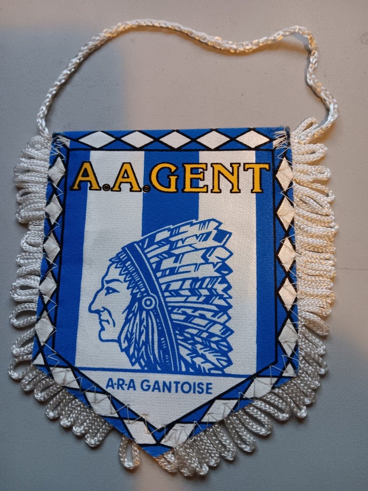 AA Gent Vaantje - Vintage Voetbal Fan Item, Verzamelen, Ophalen of Verzenden, Gebruikt, Buitenlandse clubs, Vaantje of Sjaal