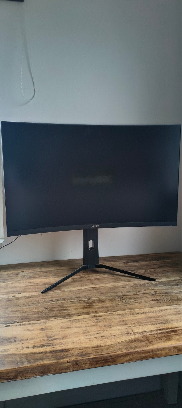 MSI Optix MAG322CQR 32 inch Curved Gaming Monitor, Gaming, MSI, Curved, VA