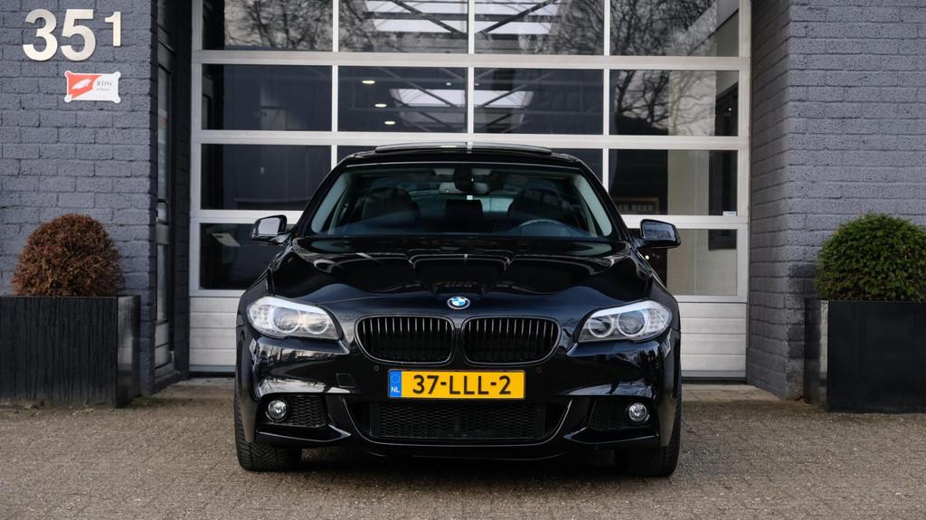 BMW 5-serie 535i High Executive 306PK M-Sport Schuifdak, Auto's, Automaat, Euro 5, Achterwielaandrijving, Gebruikt