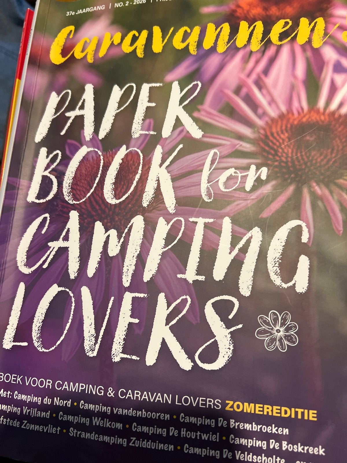 Caravannen Paper Book for Camping Lovers Zomereditie, Ophalen of Verzenden, Gelezen, Overige typen