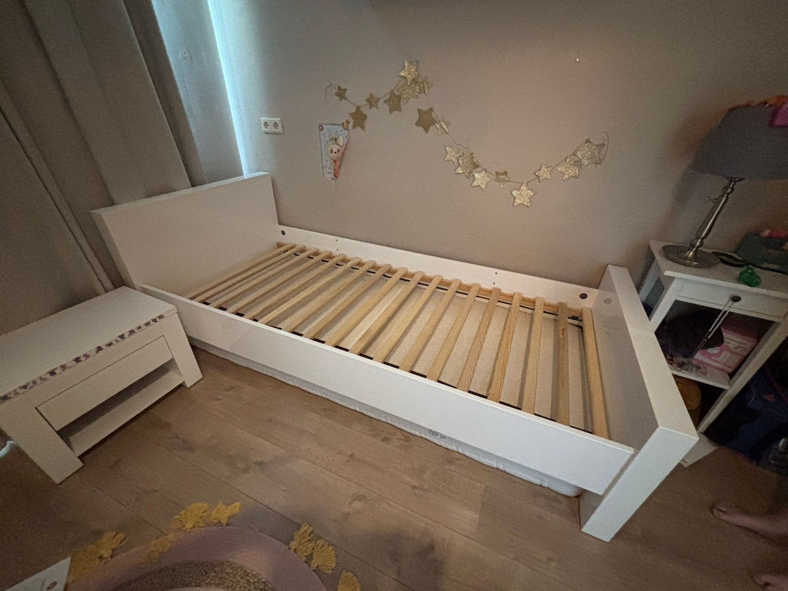 Kidsmill Alaska hoogglans wit kinder/tiener kamer, Ophalen, 85 tot 100 cm, Gebruikt, Lattenbodem