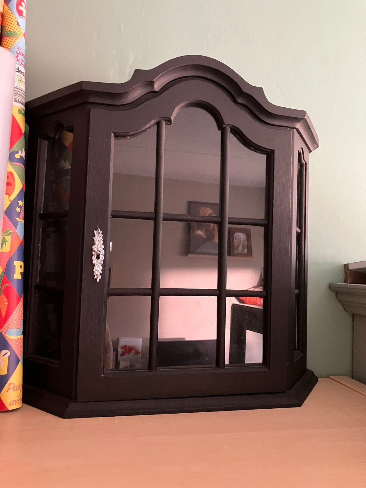 Vitrine wandkastje, Ophalen, 50 tot 100 cm, Zo goed als nieuw, Minder dan 100 cm