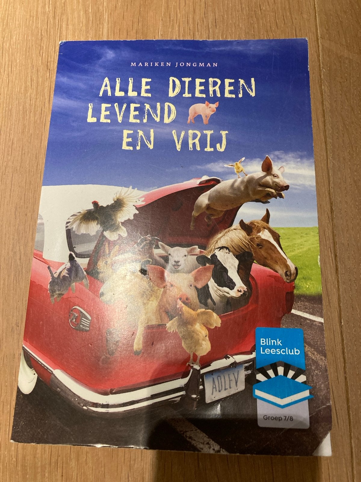 Alle Dieren Levend en Vrij - Mariken Jongman, Ophalen, Zo goed als nieuw, Fictie