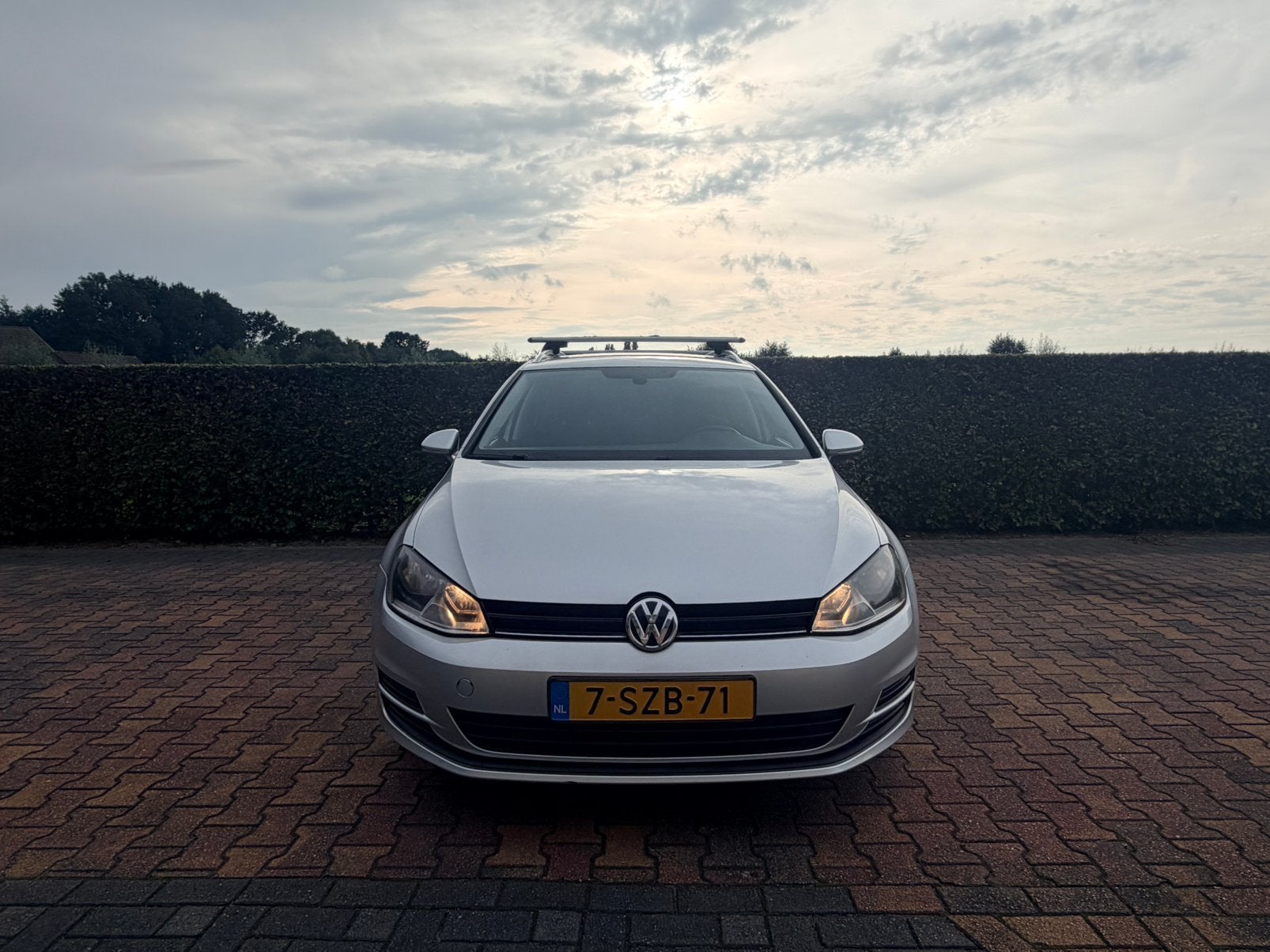 Volkswagen Golf 1.2 TSI 77KW/105PK Variant 2014 Grijs, Auto's, Voorwielaandrijving, 4 cilinders, 1197 kg, Origineel Nederlands