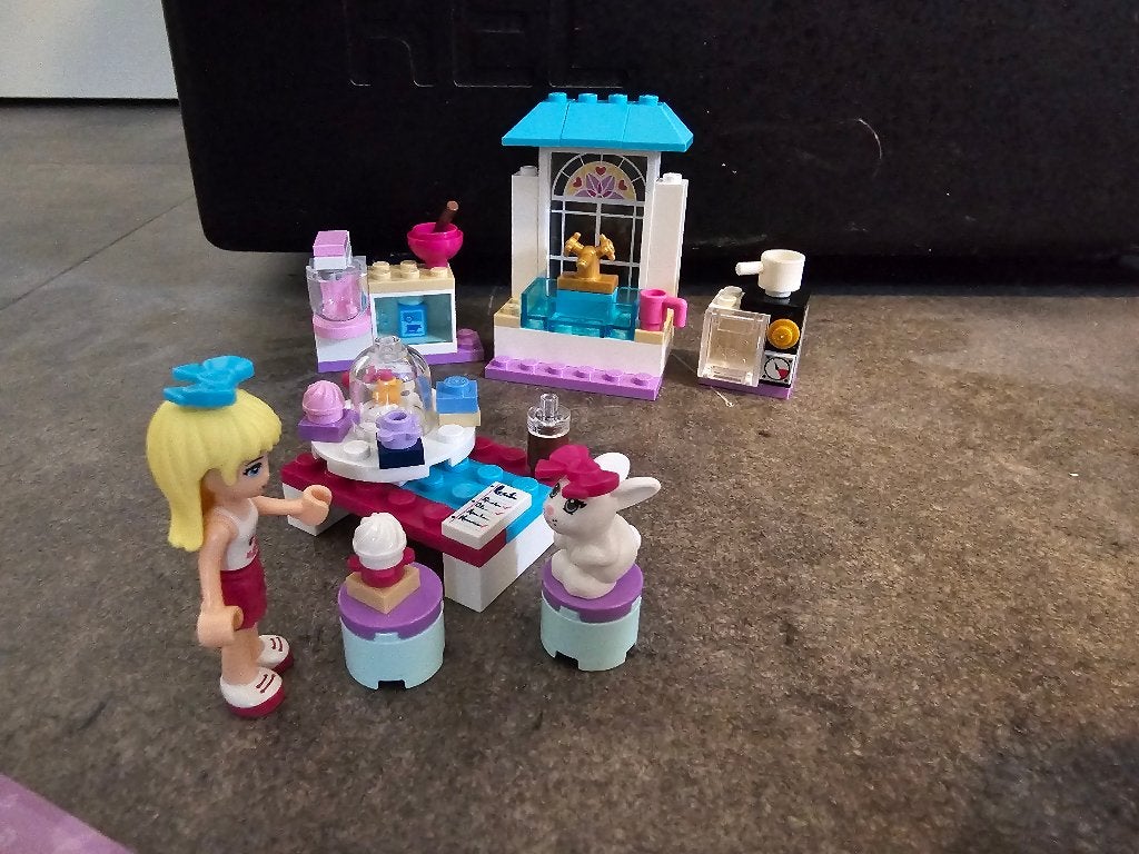 Lego Friends 41308: Mia's Cupcake Keuken, Inclusief minifiguren, Lego, Friends, Ophalen of Verzenden