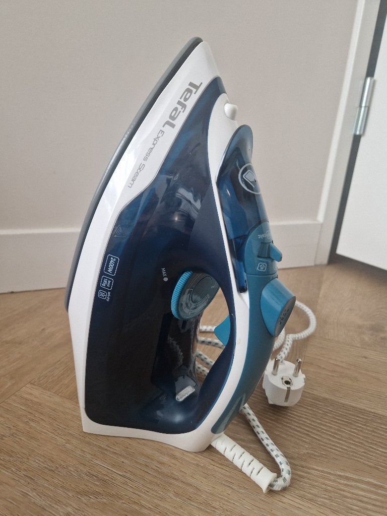 Tefal Express Steam strijkijzer, Ophalen, Zo goed als nieuw, Strijkijzer met snoer