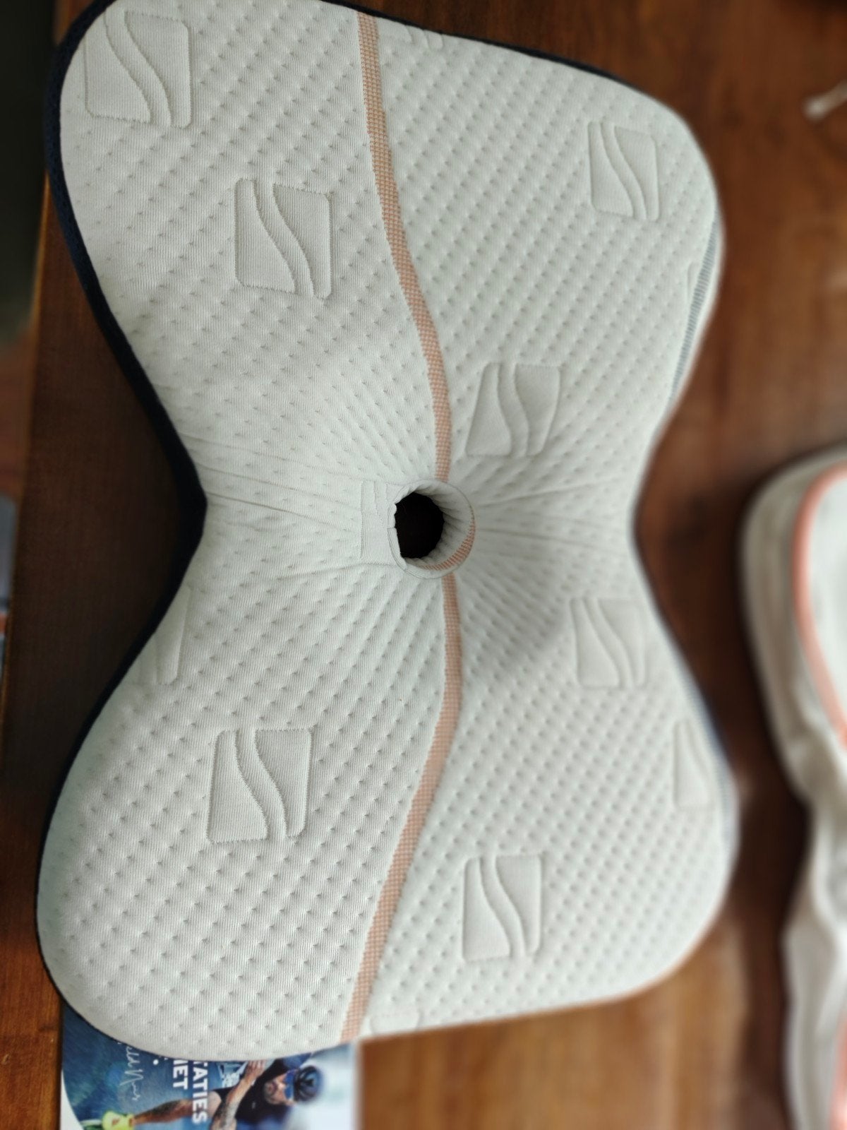 Mline Athletic Pillow - Ergonomisch Kussen voor sporters, Ophalen, Schuim, Ademend, Eenpersoons