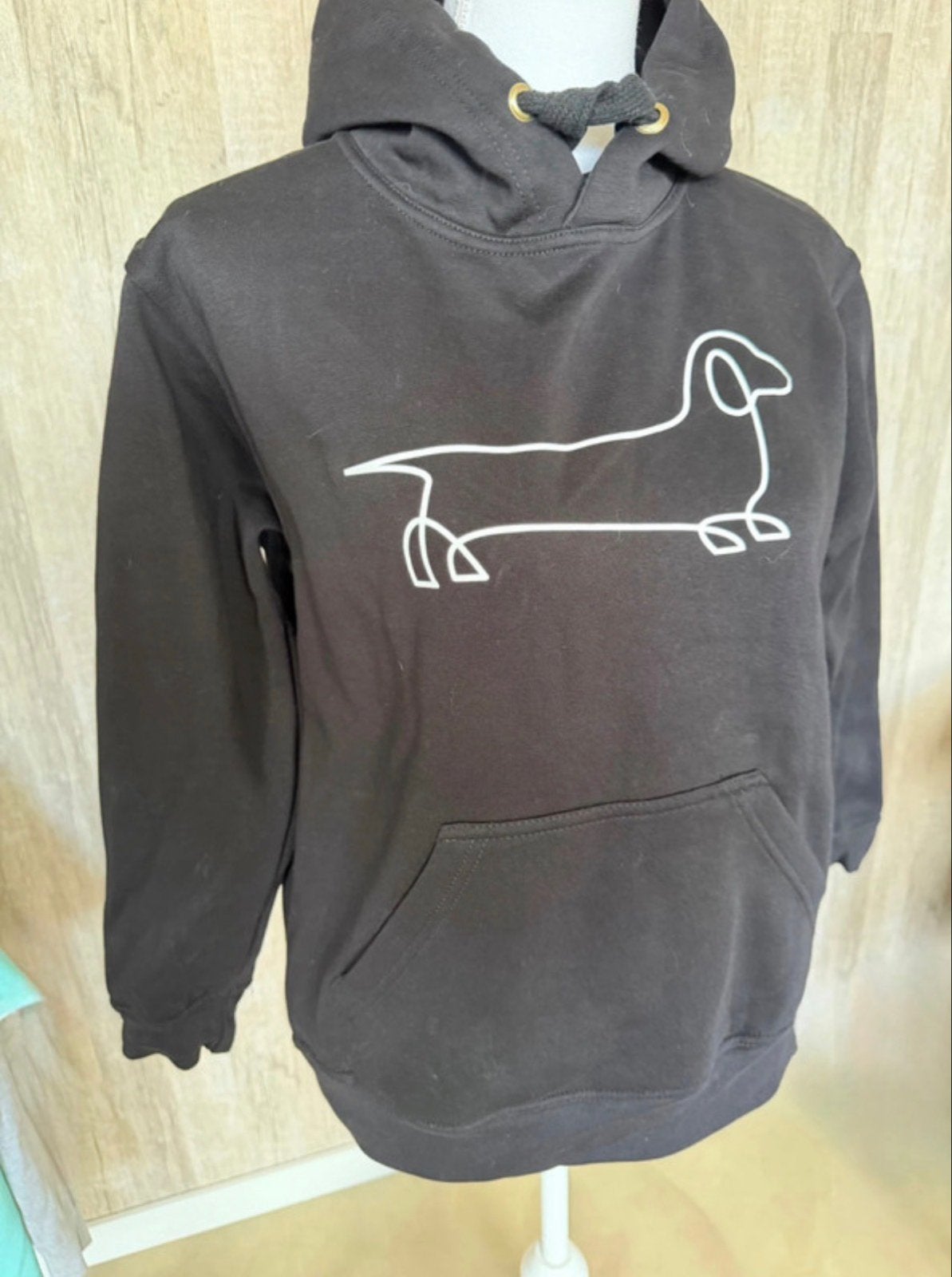 Zwarte hoodie met teckel print, Ophalen of Verzenden, Zo goed als nieuw, Maat 36 (S), Zwart