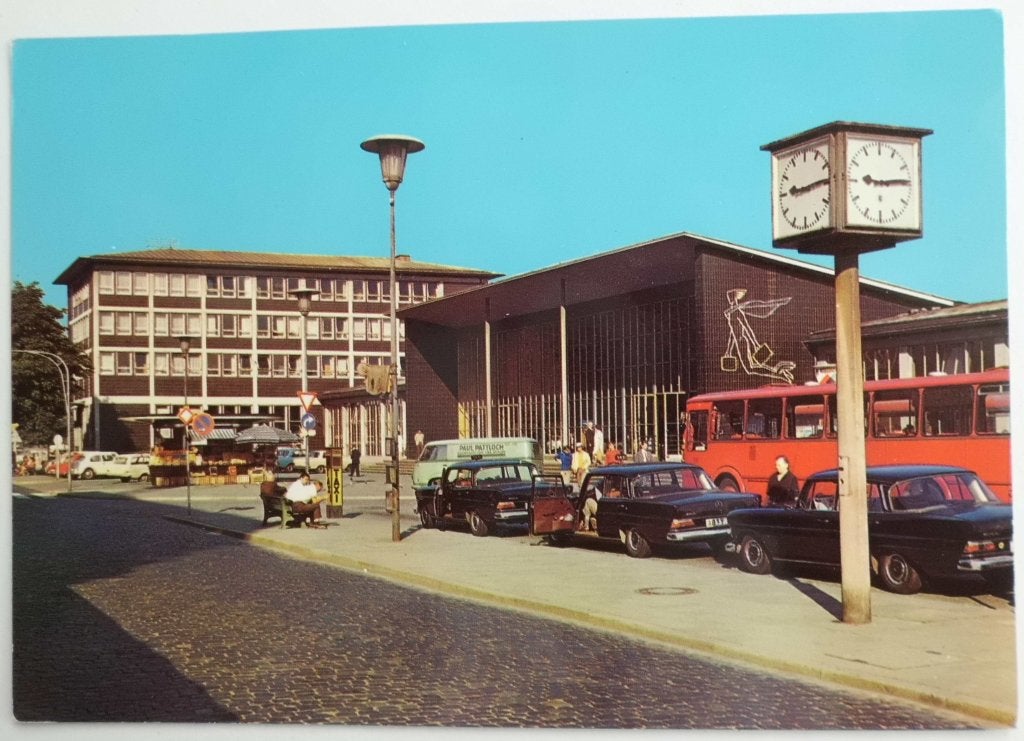 Aschaffenburg - Duitsland - Hauptbahnhof - oude autos, Ophalen of Verzenden, 1960 tot 1980, Ongelopen, Duitsland
