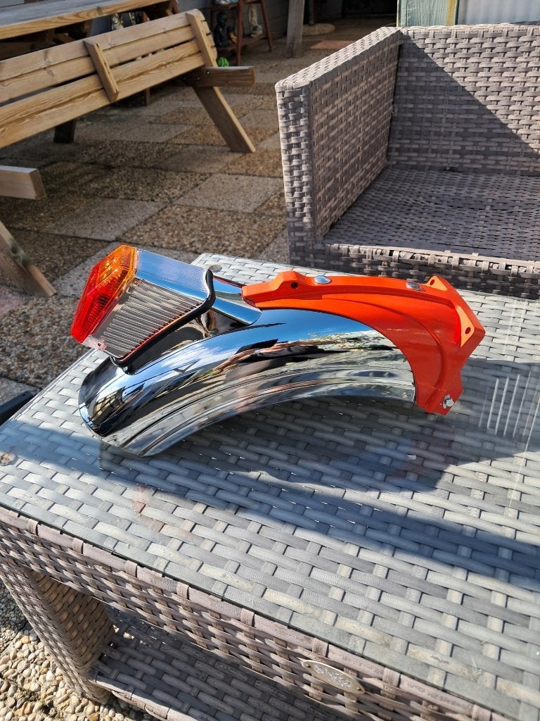 Mooi chroom compleet achterspatbord 517, Fietsen en Brommers, Brommeronderdelen | Zundapp, Ophalen of Verzenden, Zo goed als nieuw