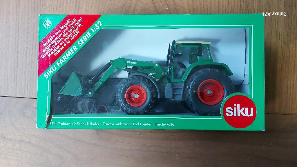 Siku 3554 Fendt met voorlader, Hobby en Vrije tijd, Modelauto's | 1:32, Ophalen of Verzenden, Zo goed als nieuw, Tractor of Landbouw
