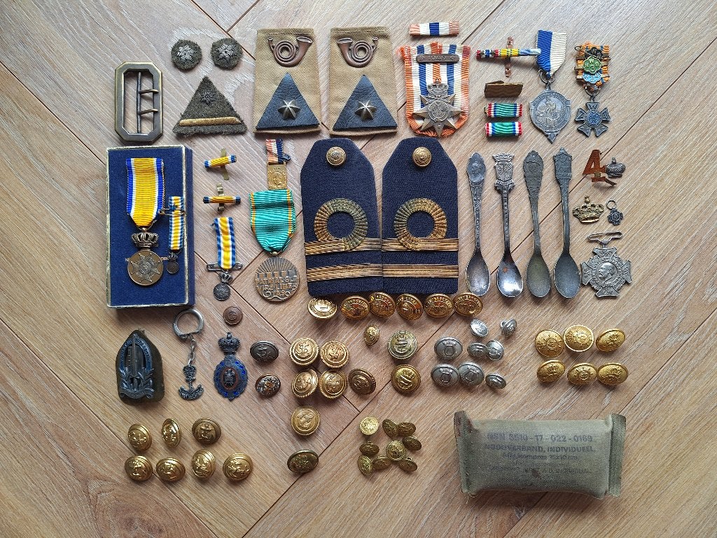 Nederlandse Medailles, Onderscheidingen, KNIL. Marine, Civie, Ophalen of Verzenden, Overige materialen, Nederland