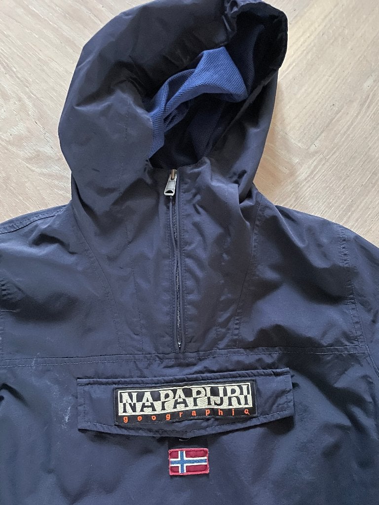 Napapijri donkerblauw jas rainforest anorak, Kinderen en Baby's, Jongen of Meisje, Ophalen of Verzenden, Zo goed als nieuw, Napapijri