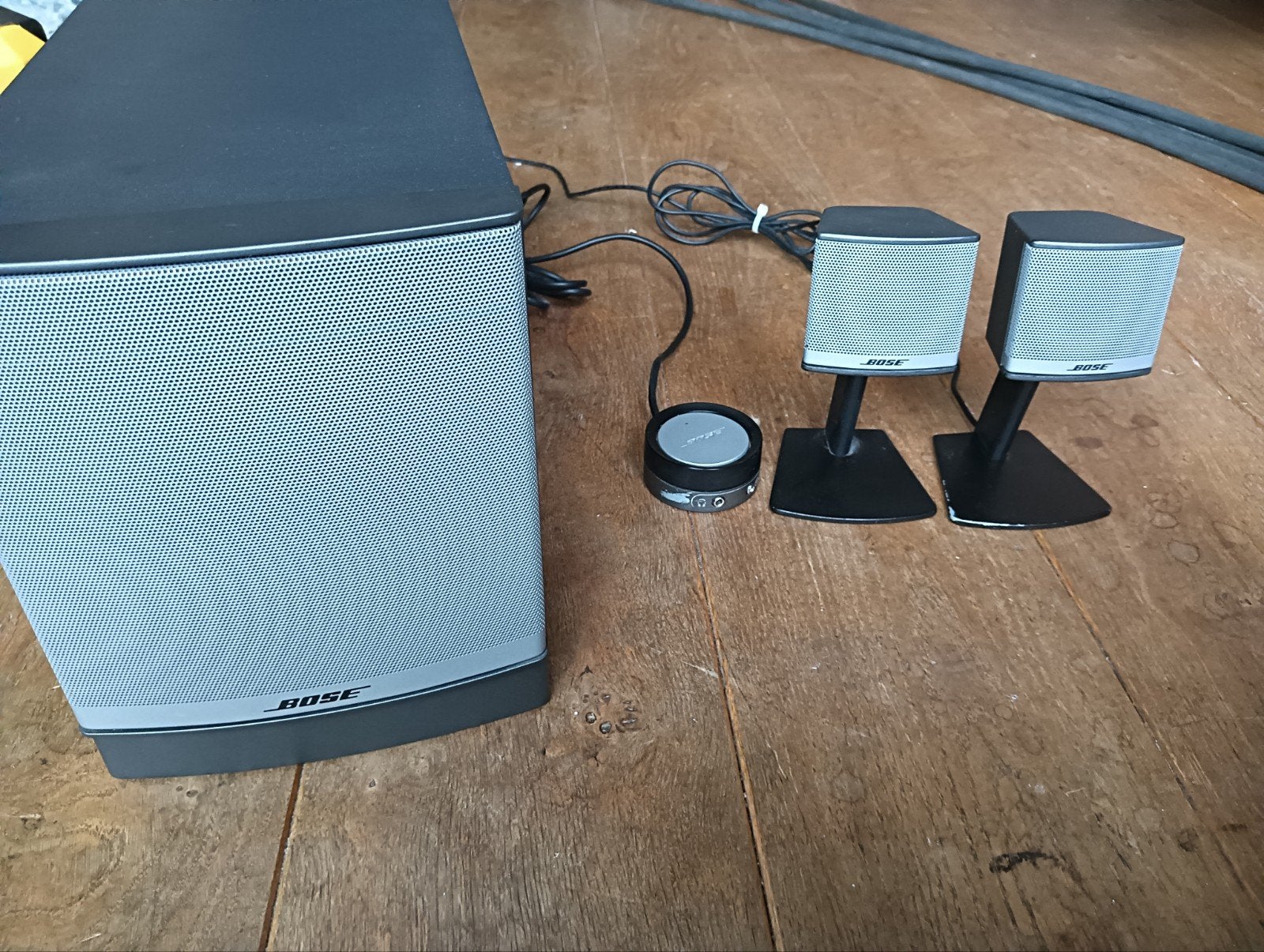 Bose Companion 3 Series II  (defect), Audio, Tv en Foto, Luidsprekers, Speakerset, Ophalen of Verzenden, 60 tot 120 watt, Bose