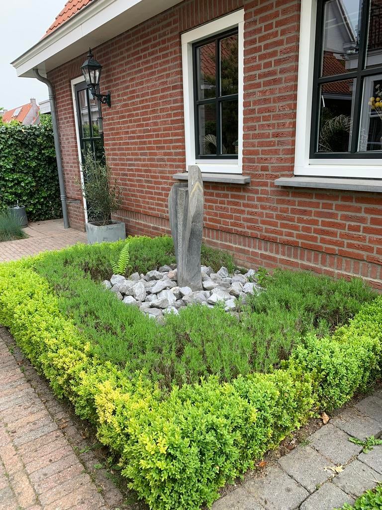 Prachtig waterornament met rooster en stenen., Ophalen, Gebruikt, Graniet, Waterornament
