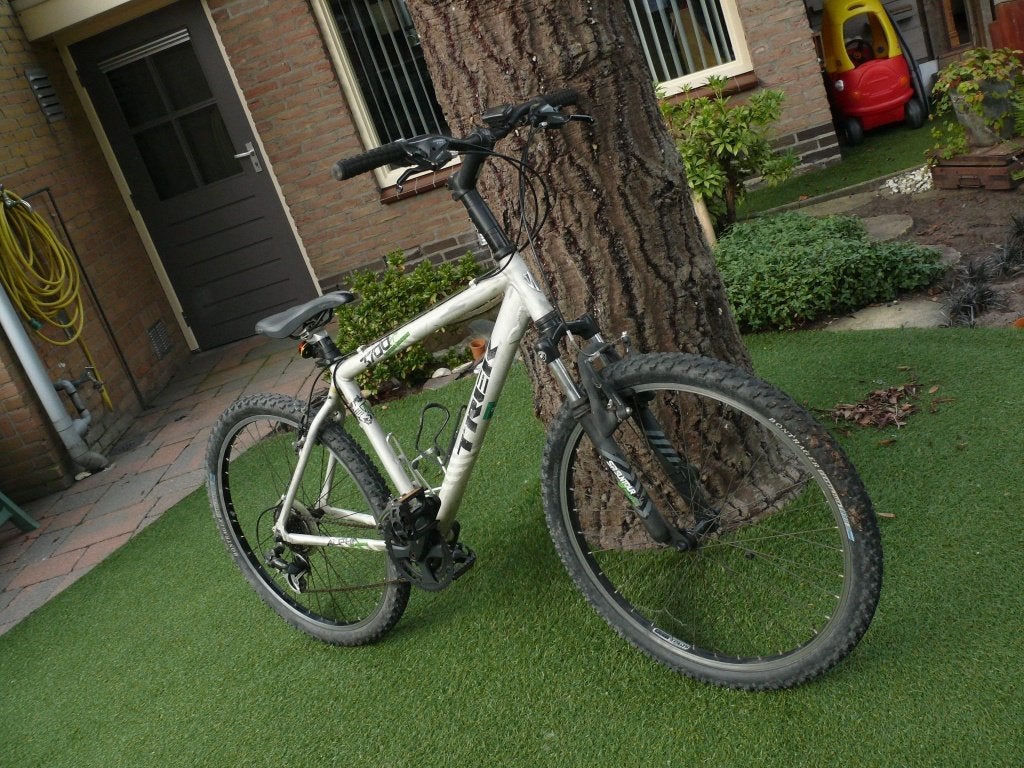 TREK mountainbike 3700 en 26 inch banden