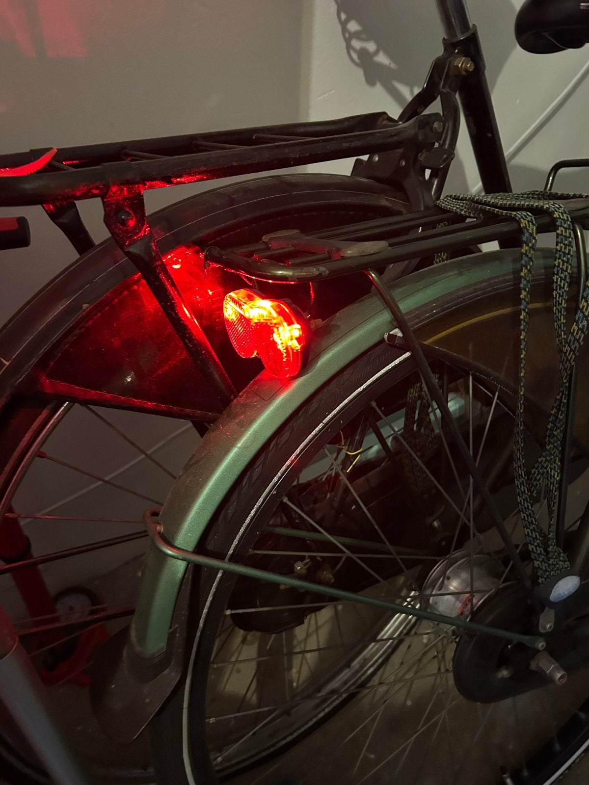 Gazelle damesfiets - Groen, goed onderhouden, Fietsen en Brommers, Ophalen, Versnellingen, Gazelle, Trommelrem