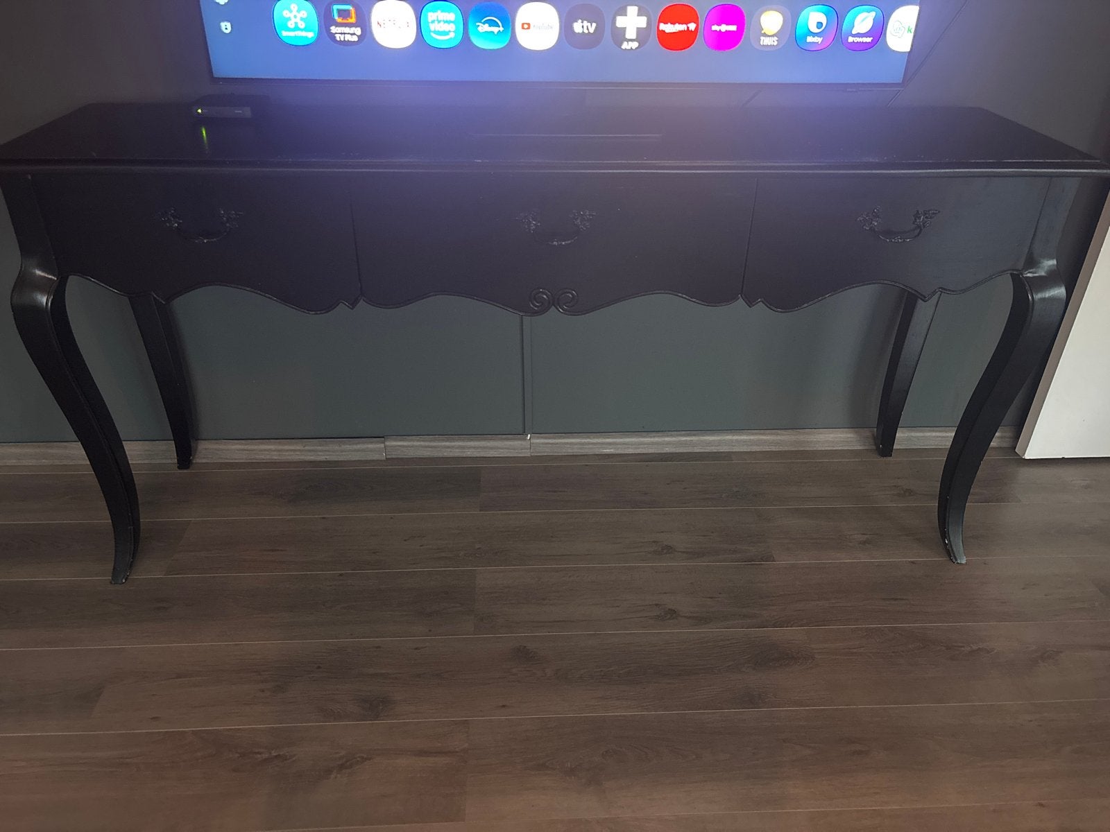 Zwarte sidetable tafel / haltafel barok met gebruikerssporen, Gebruikt, Ophalen of Verzenden, 150 tot 200 cm, Overige houtsoorten