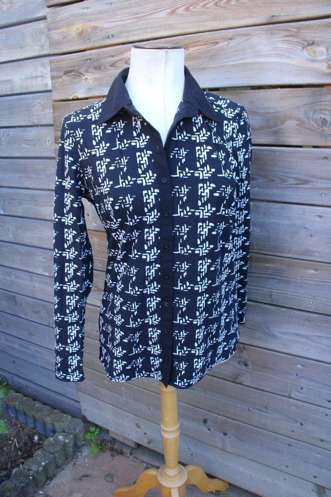 Blouse zwart/ creme Studio Anneloes mt M travel Vaste prijs, Kleding | Dames, Blouses en Tunieken, Maat 38/40 (M), Studio Anneloes