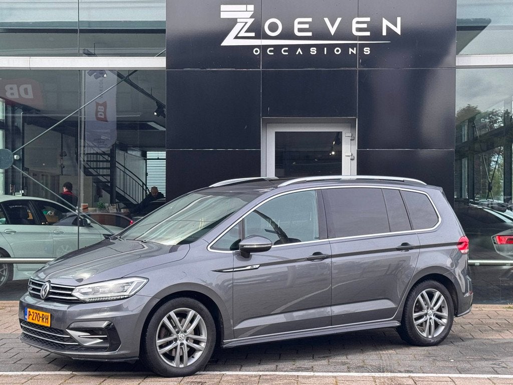 Volkswagen Touran 1.6 TDI SCR Comfortline Business 7p, Auto's, Stof, Gebruikt, 23 km/l, Bedrijf