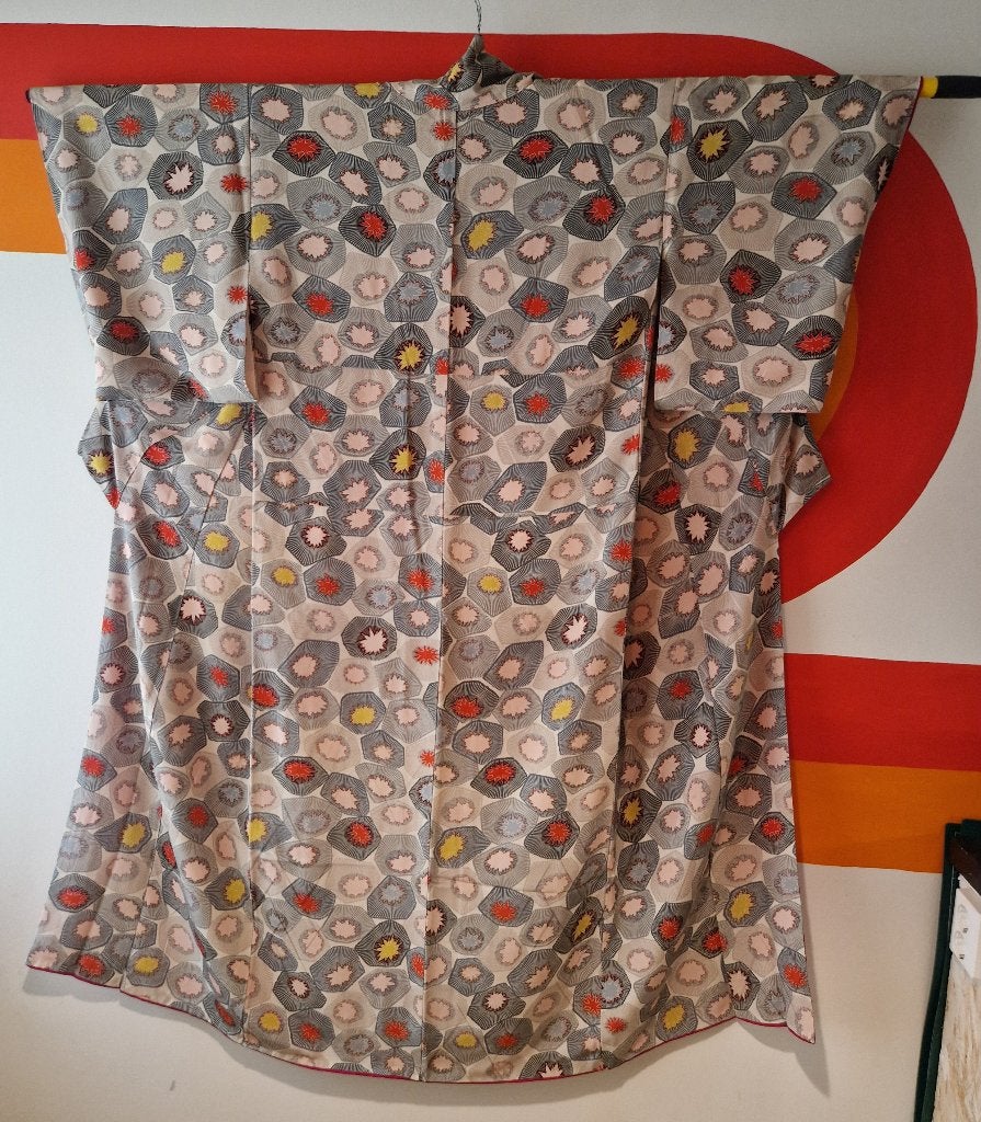 Authentieke vintage Japanse zijden kimono, Overige typen, Verzenden, Maat 36 (S), Grijs
