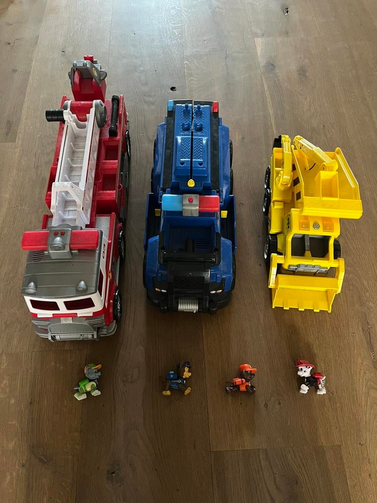 Paw patrol voertuigen en poppetjes, Kinderen en Baby's, Speelgoed | Speelgoedvoertuigen, Gebruikt, Ophalen