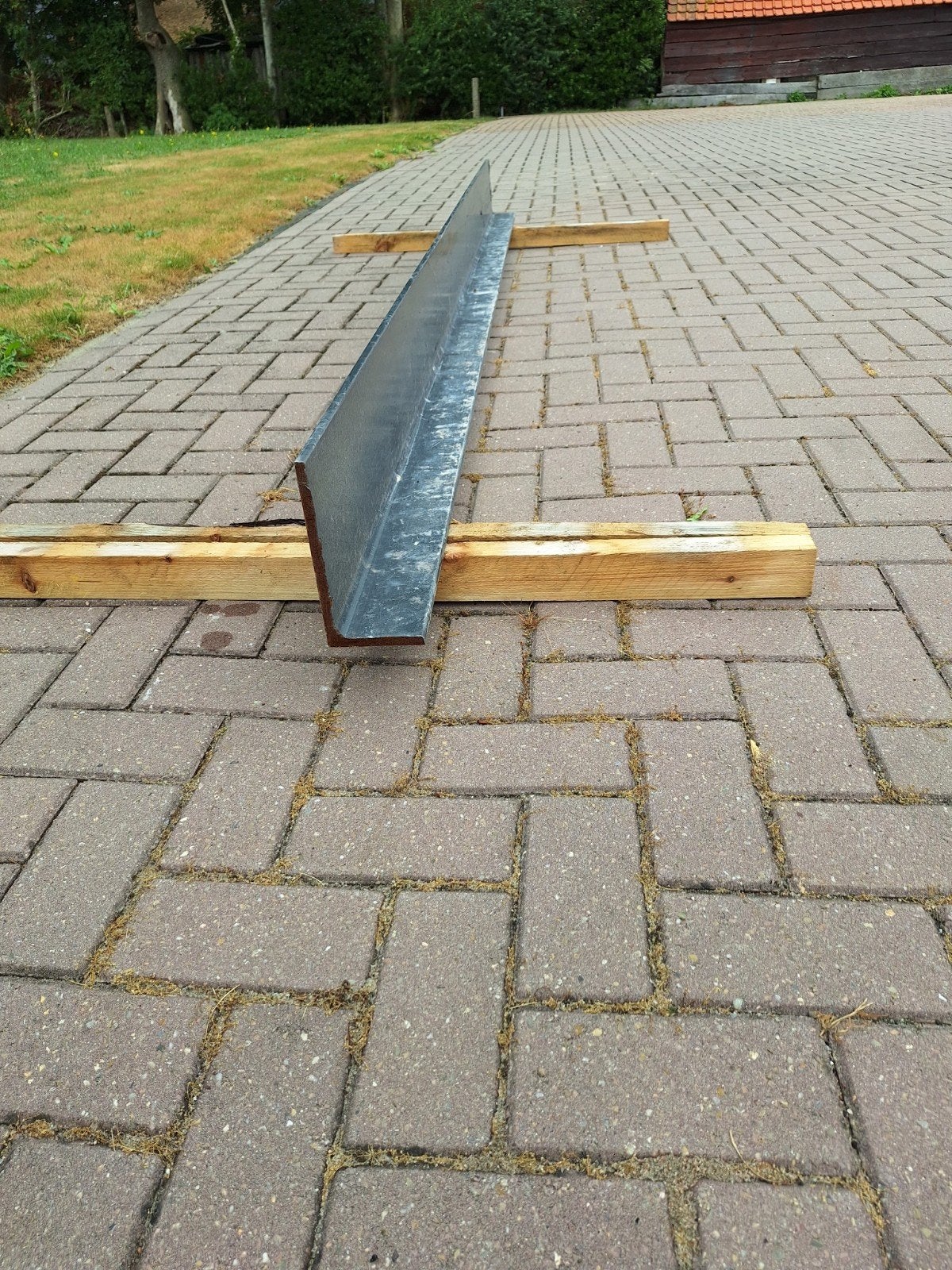 Stalen hoeklijn 200-100-10, Ophalen, Gebruikt, IJzer