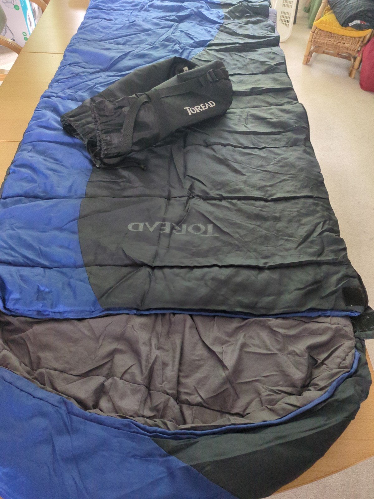 Toread Slaapzak - Blauw/Zwart - Comfortabel en Compact, Ophalen of Verzenden, Gebruikt