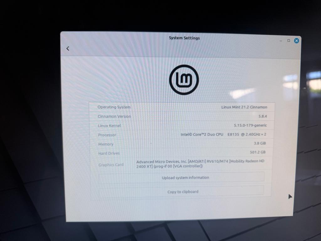 iMac A1224 met Linux Mint OS - Perfect voor basisgebruik, Computers en Software, Apple Desktops, Gebruikt, 2 tot 3 Ghz, HDD, IMac