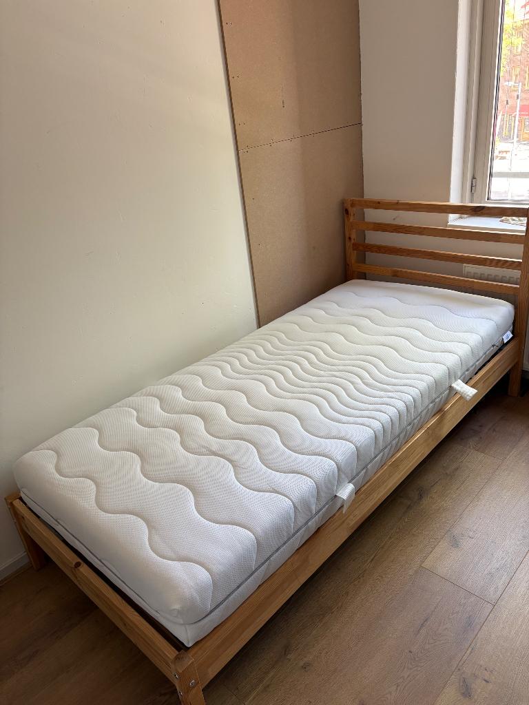 IKEA Tarva 90x200 bed met Ravensberger matras en lattenbodem, Ophalen, Gebruikt, 90 cm, Eenpersoons