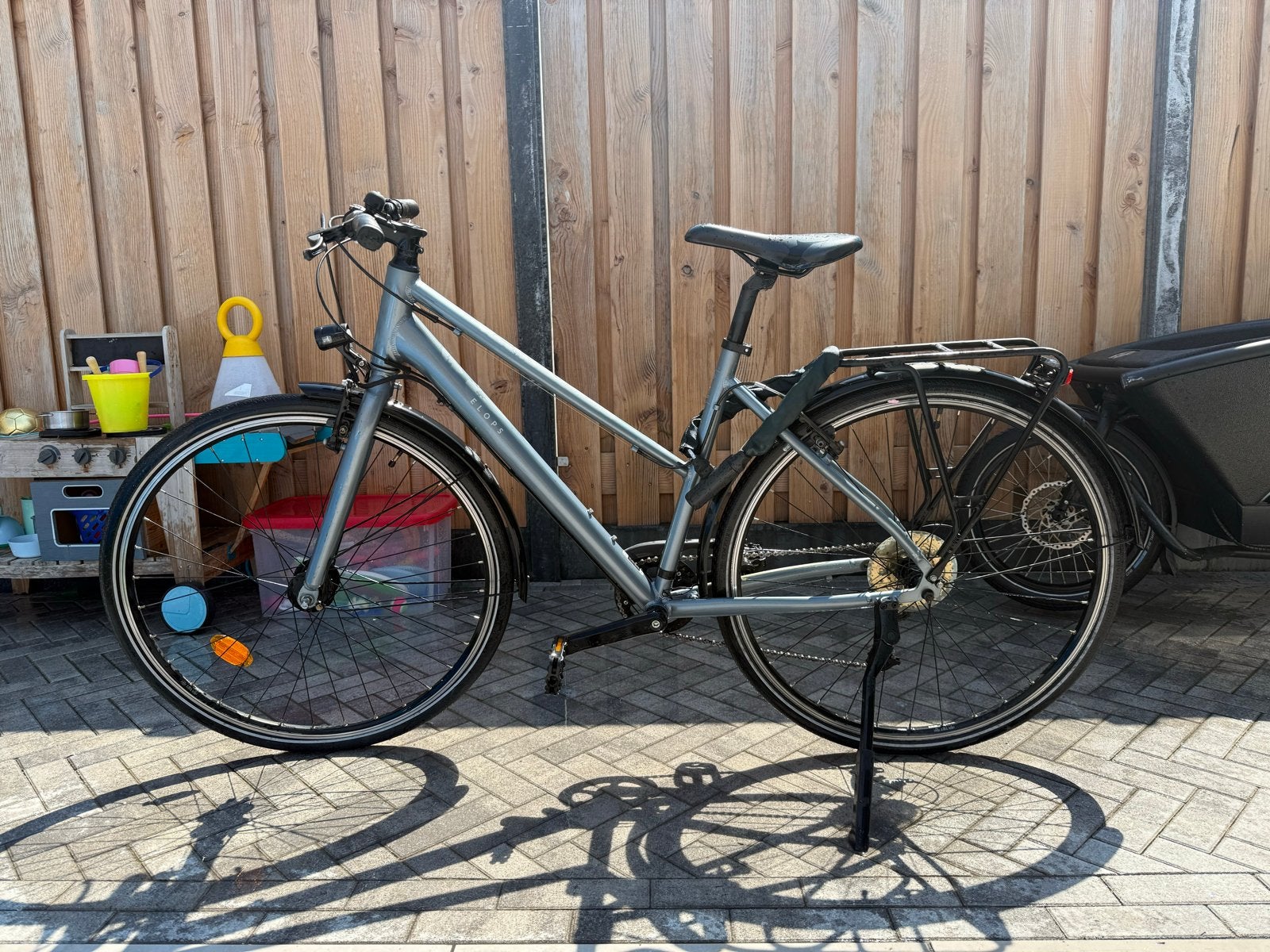 Nette stadsfiets, ideaal voor dagelijks gebruik, Fietsen en Brommers, Fietsen | Dames | Damesfietsen, Velgrem, Versnellingen, Ophalen
