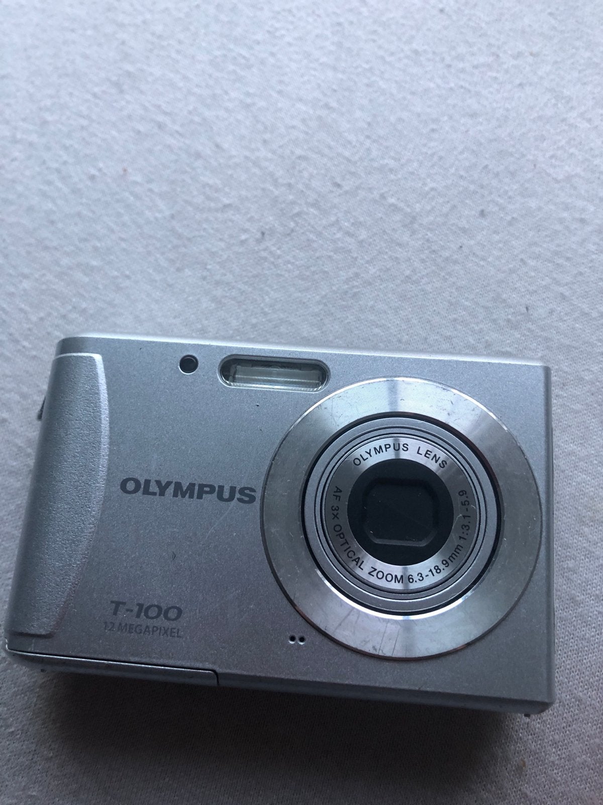Olympus T-100 Compactcamera - 12 Megapixel, Ingebouwde flitser, Gebruikt, Ophalen of Verzenden, Olympus