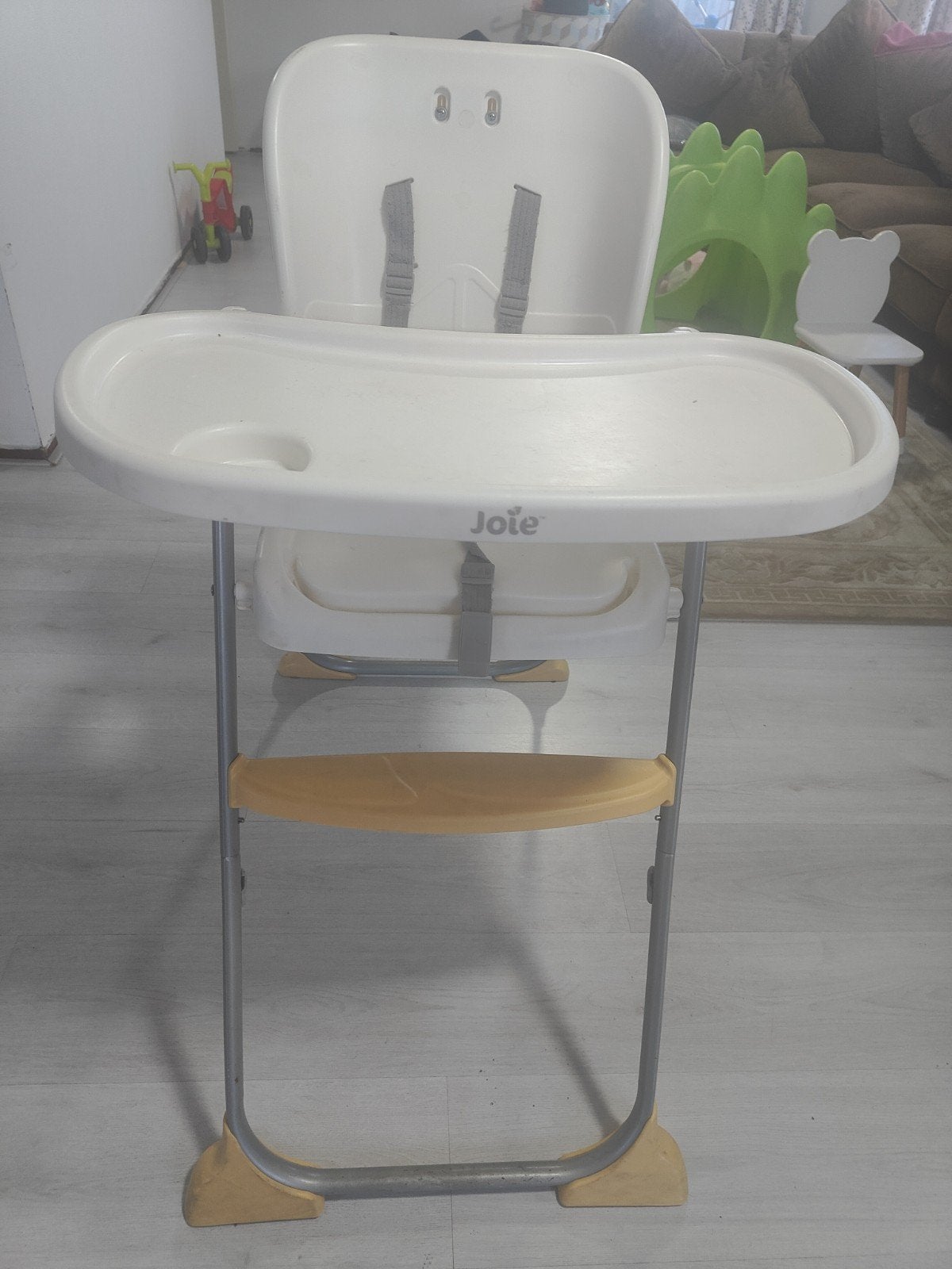 Joie kinderstoel met eetblad (riem defect), Ophalen, Gebruikt, Overige typen, Afneembaar eetblad