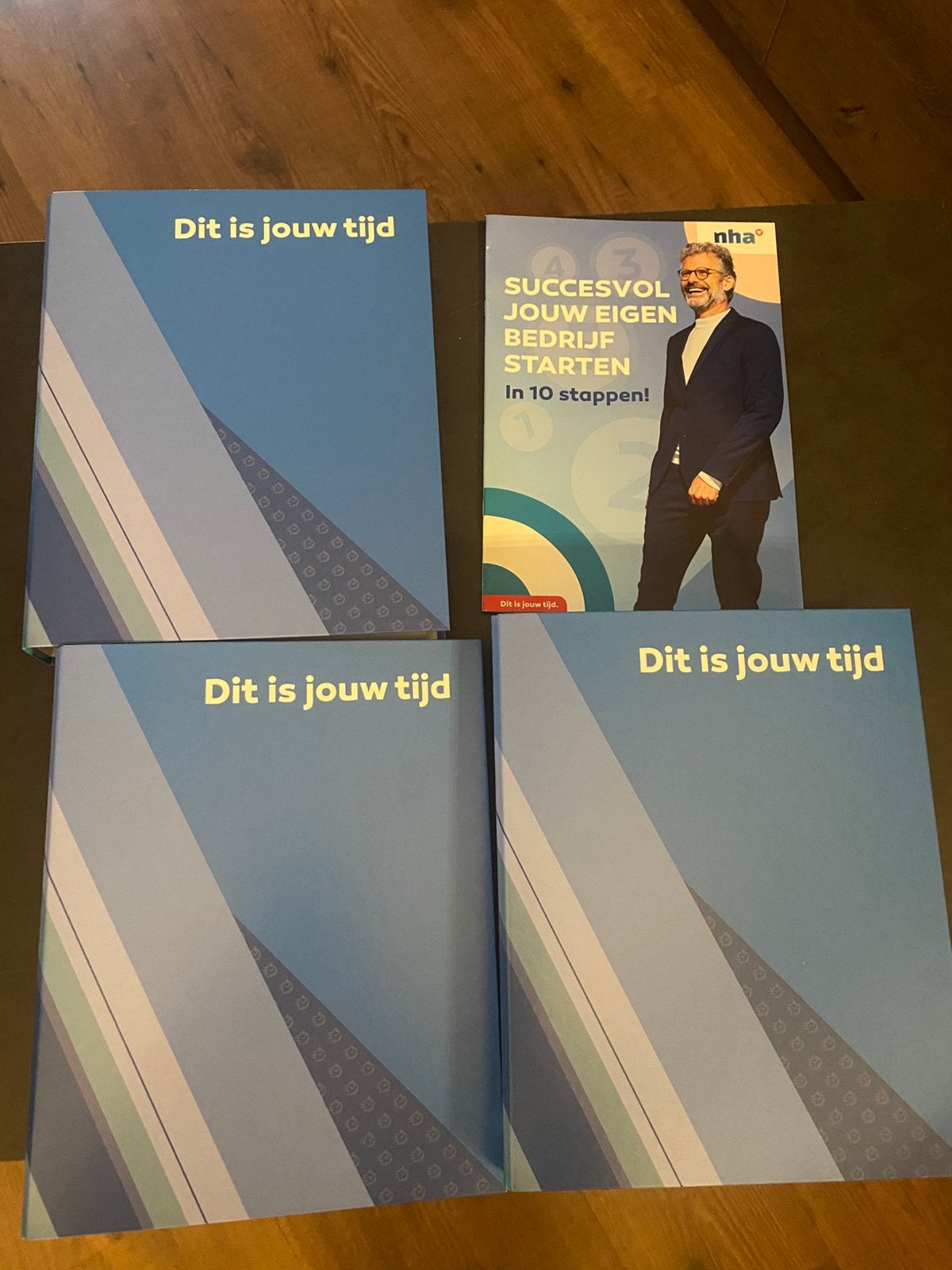 NHA cursus nagelstyliste + starten eigen onderneming, Ophalen of Verzenden, Beta, Zo goed als nieuw, Niet van toepassing