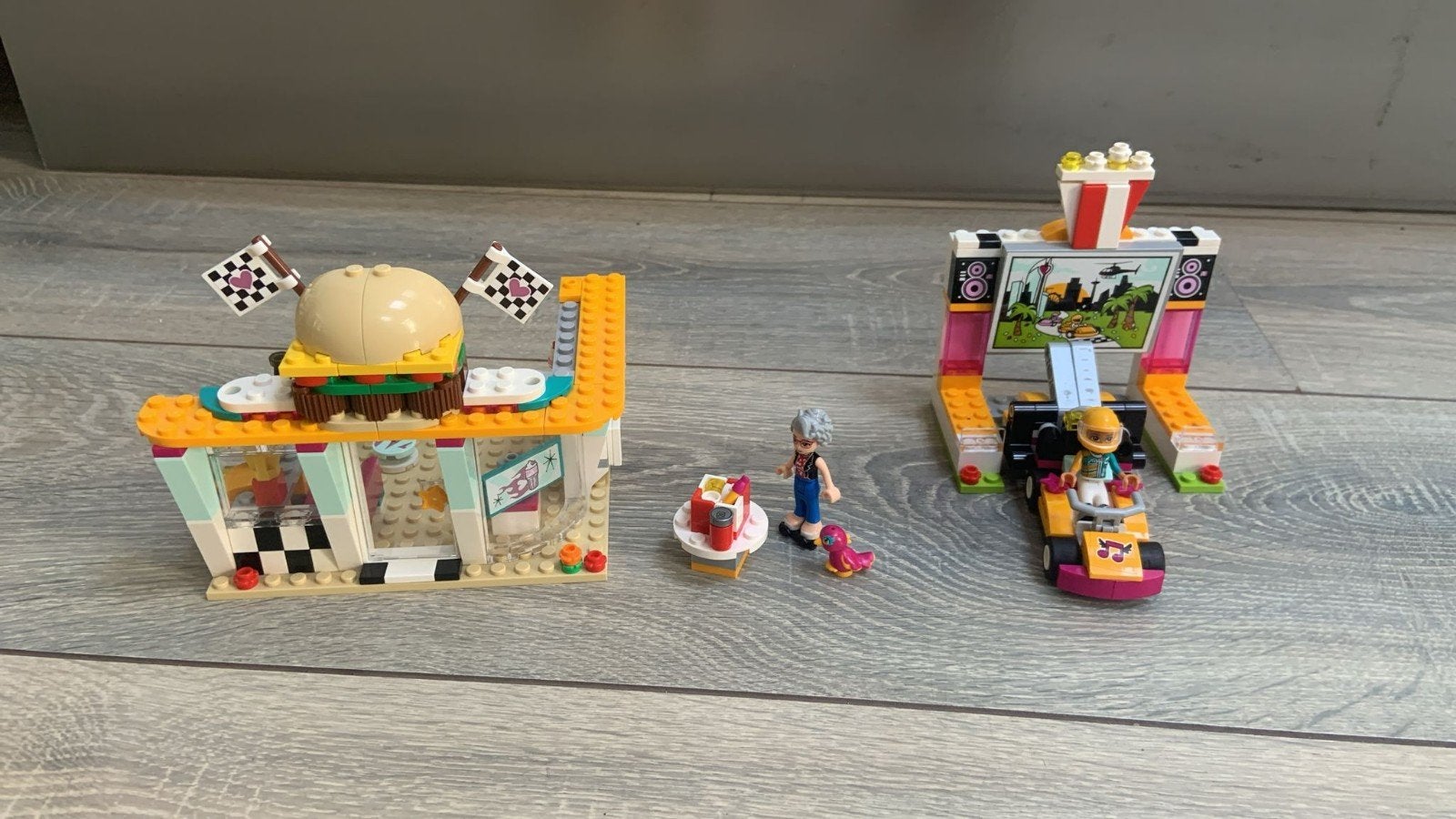 Lego friends - go kart diner - 41349, Lego, Friends, Ophalen of Verzenden, Complete set
