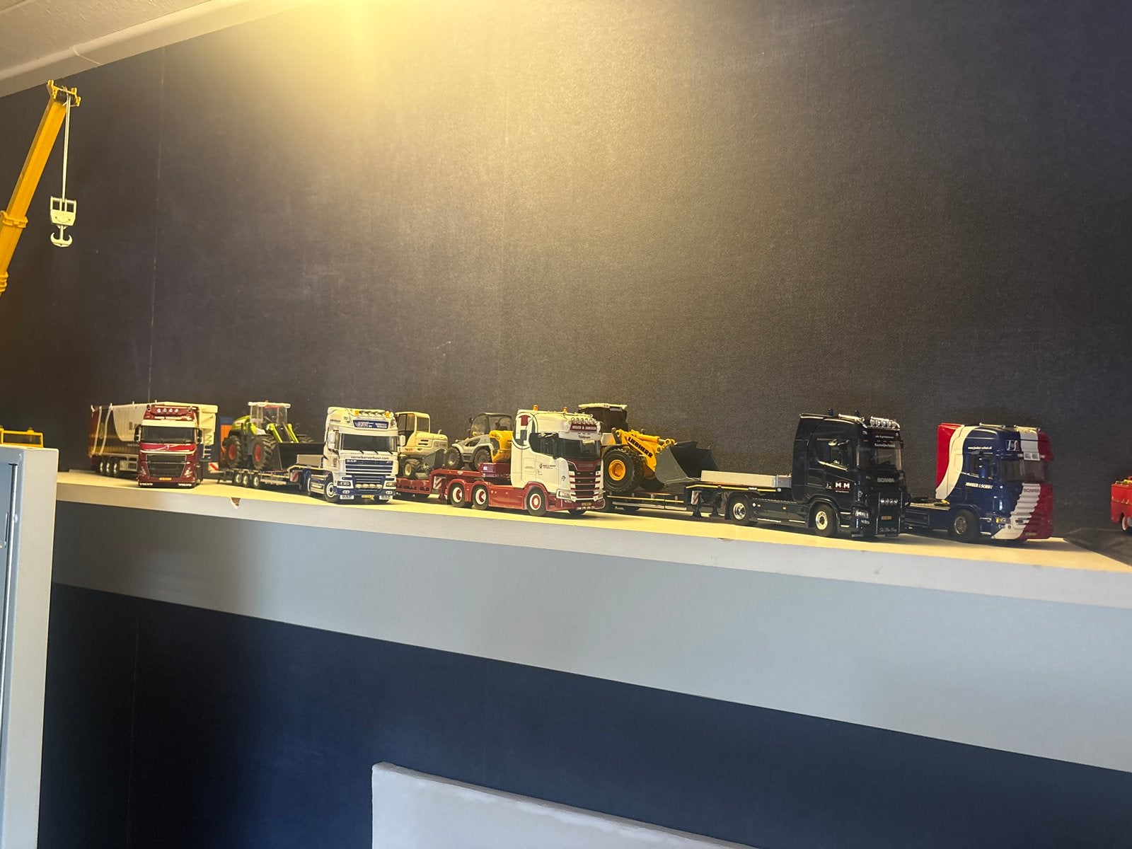 WSI Miniatuur Vrachtwagens en Bouwvoertuigen Collectie, 1:32 tot 1:50, Zo goed als nieuw, Truck, Ophalen