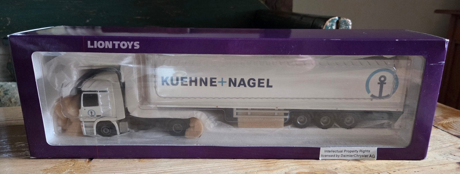 Lion Toys Kuehne + Nagel vrachtwagen model 1:50, Hobby en Vrije tijd, Modelauto's | 1:50, Ophalen of Verzenden, Zo goed als nieuw