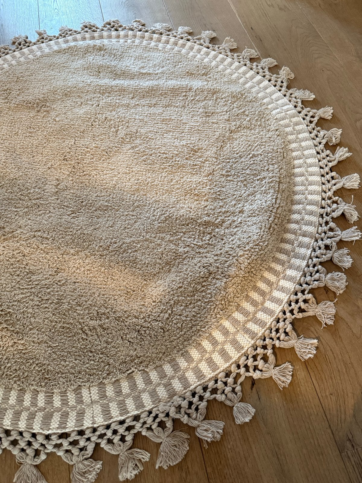 Hana vloerkleed Kwantum - Beige/Crème, Huis en Inrichting, Stoffering | Tapijten en Kleden, Ophalen, Gebruikt, 100 tot 150 cm