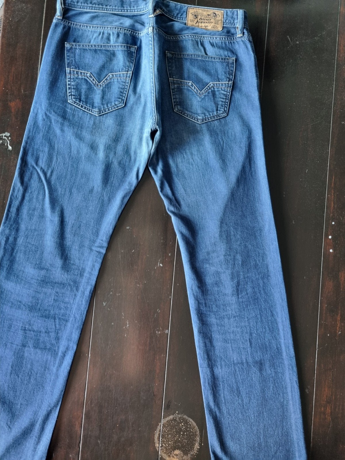 ZGAN CLASSIC DIESEL LARKEE REGULAR STRAIGHT JEANS SIZE 33/34, Diesel, Blauw, Ophalen of Verzenden, Zo goed als nieuw